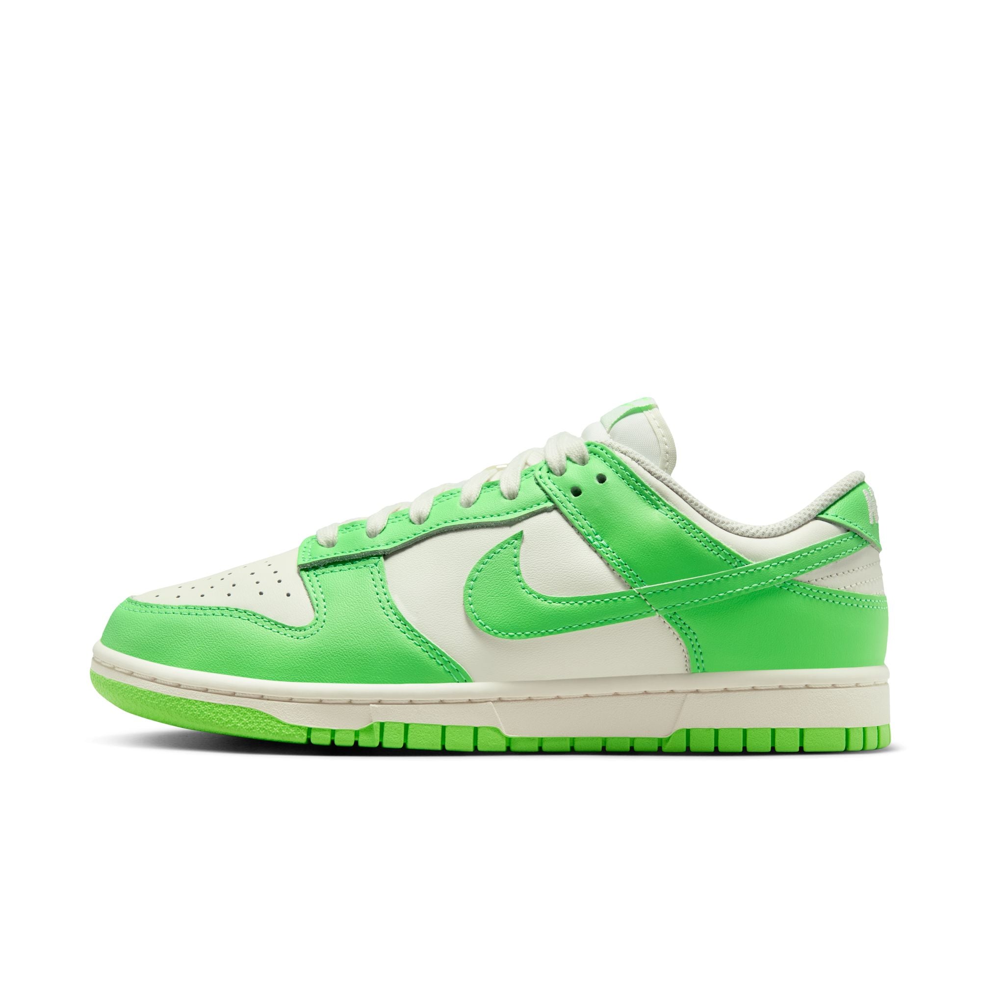 Dunk Low Green Strike