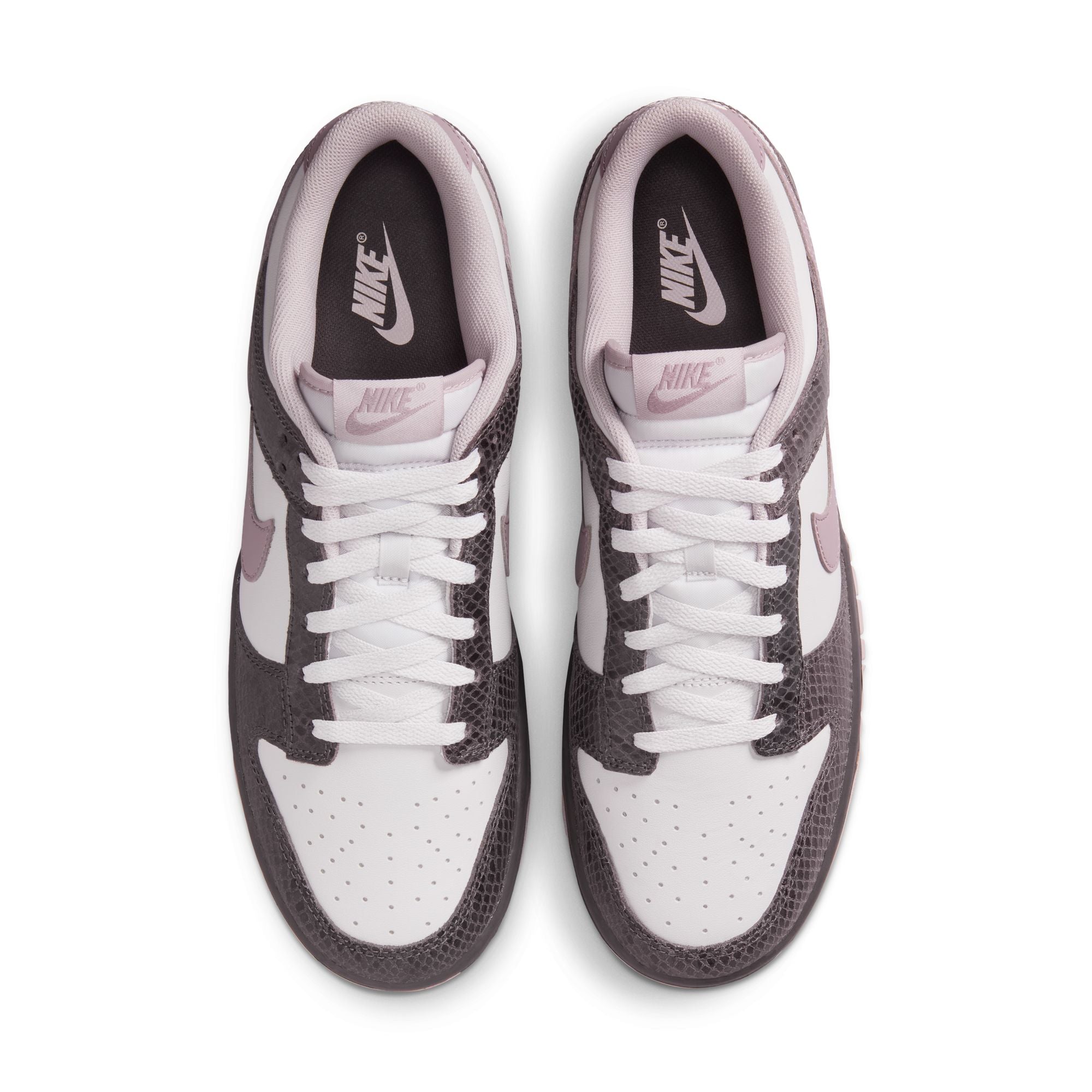 Dunk Low SE Medium Ash Violet Snakeskin