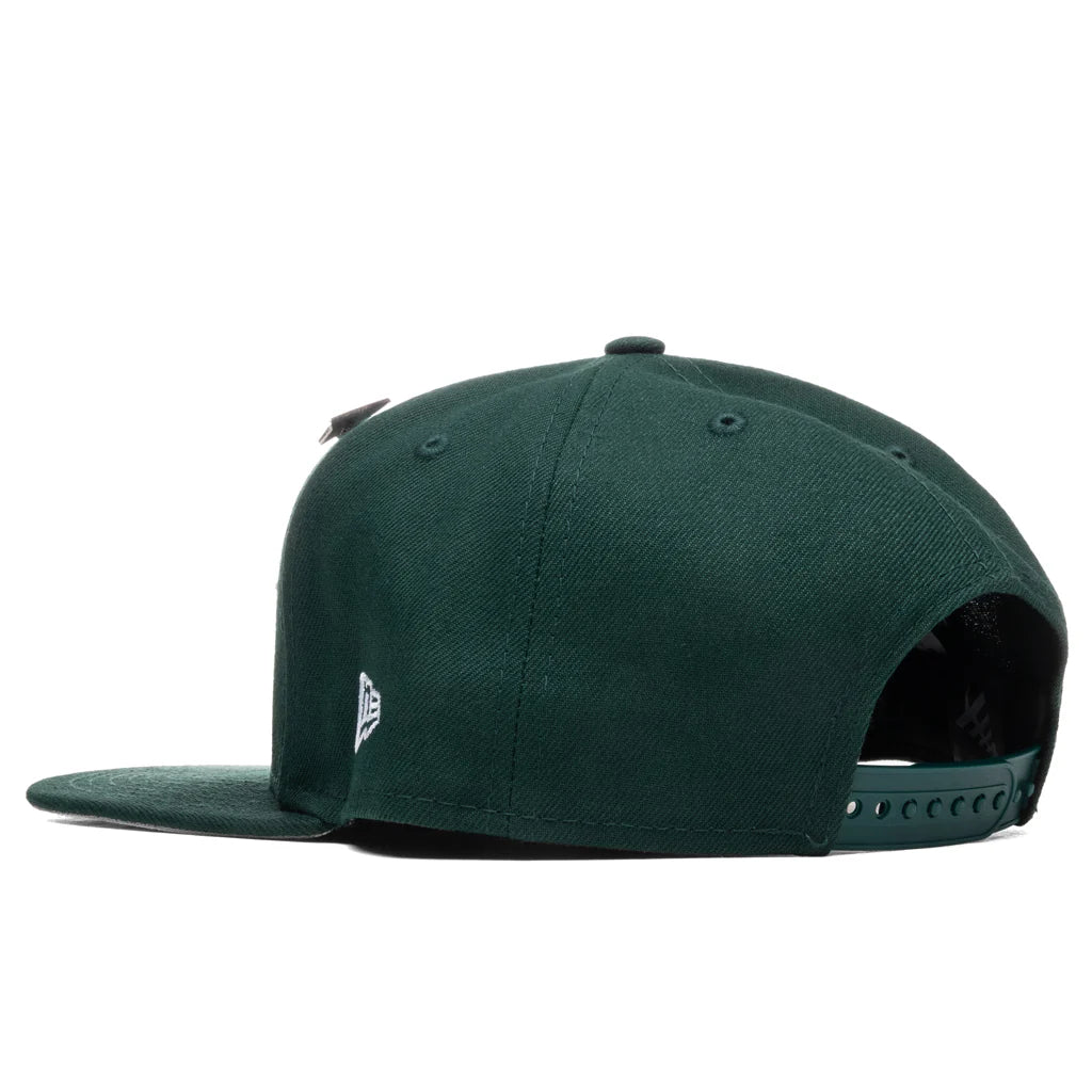 Field Crown Old School Snapback Hat